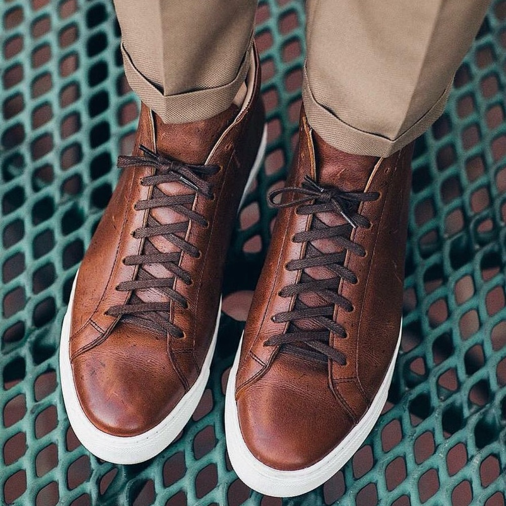 NWOT Taft men’s high top leather sneakers in brown nutmeg size 7
